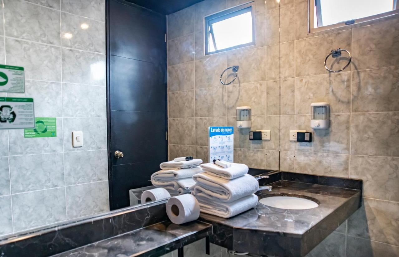 Hotel Santa Barbara Real Μπογκοτά Εξωτερικό φωτογραφία