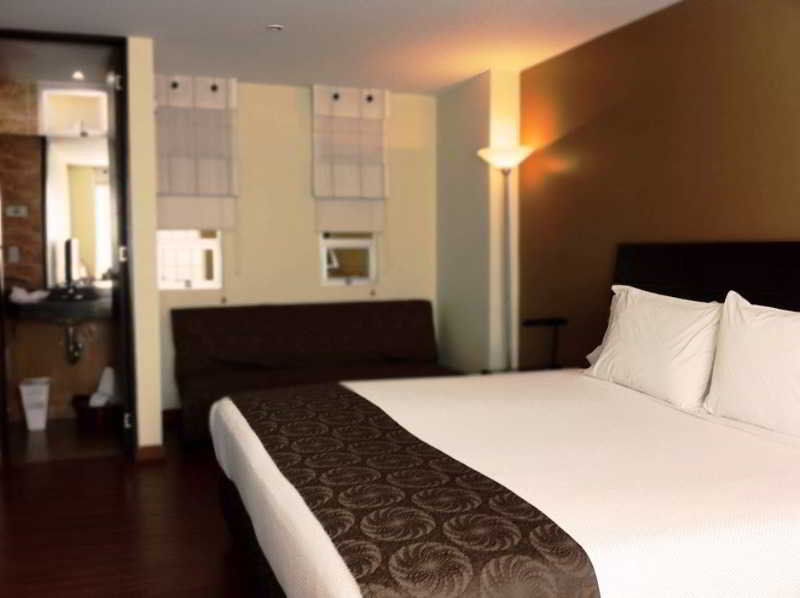 Hotel Santa Barbara Real Μπογκοτά Εξωτερικό φωτογραφία